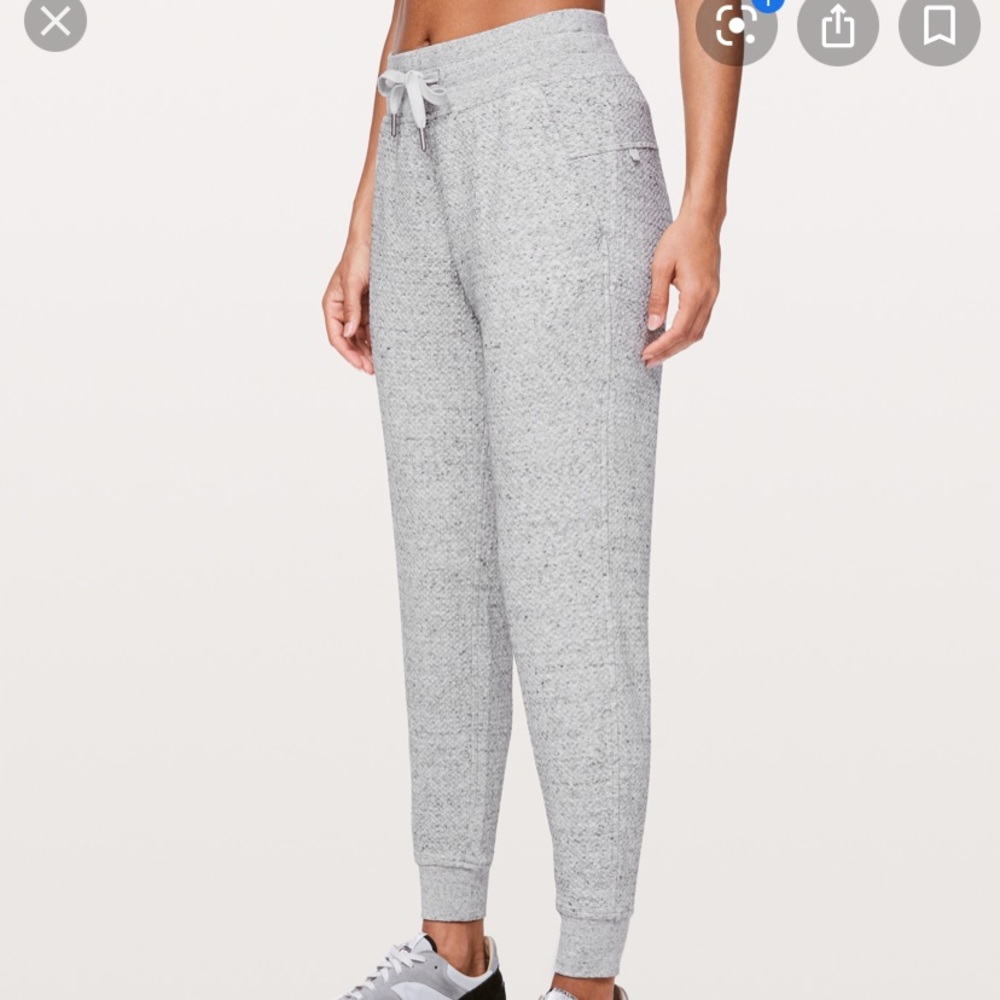 Lululemon WARM DOWN JOGGER II *28"